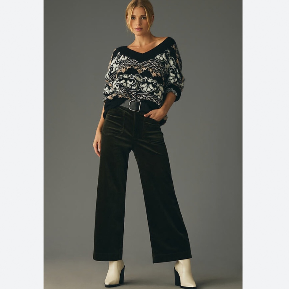 Maeve by Anthropologie Cropped Colette Wide Leg Pants in Black Corduroy Size 25P